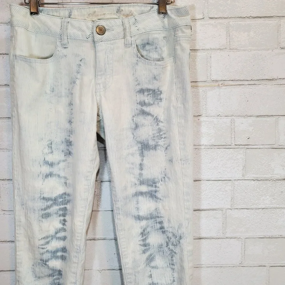 AEO distressed style jeggings‎